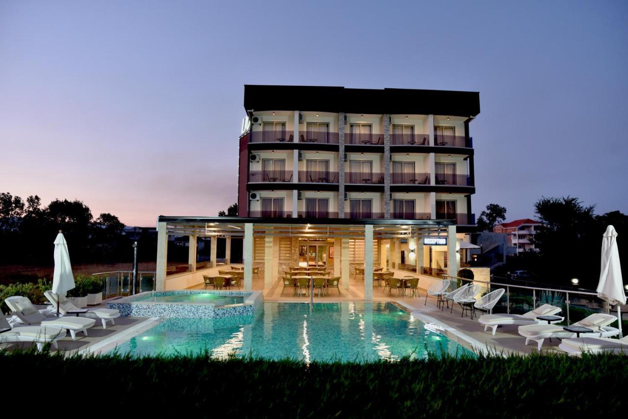 Hotel Lion Ulcinj Exterior foto
