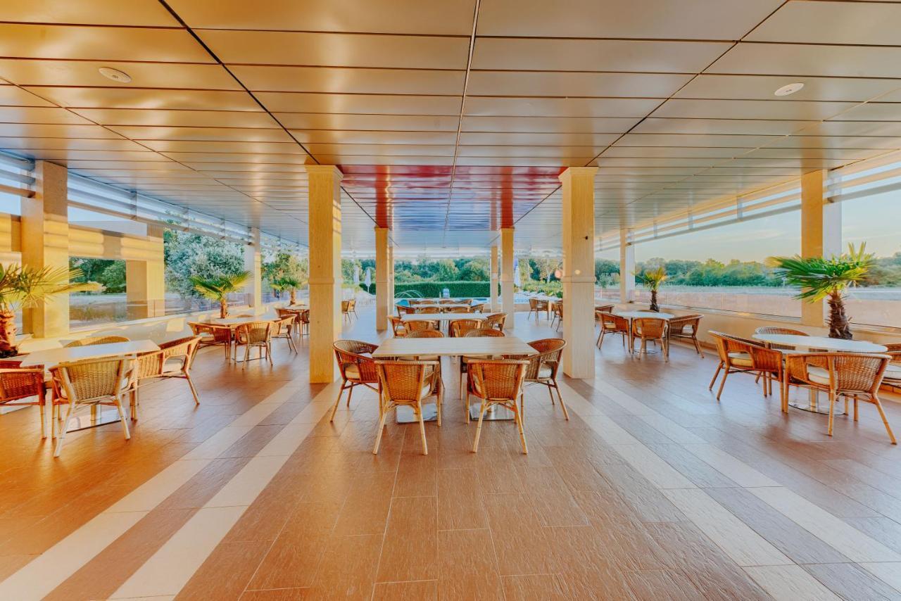 Hotel Lion Ulcinj Exterior foto